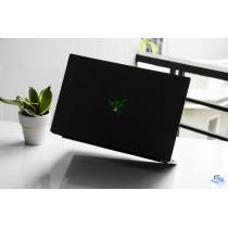 Razer Blade 15 | i7 10875H | RTX 3070 | 360Hz | Advanced Razer Blade 15 | i7 10875H | RTX 3070 | 360Hz | Advanced